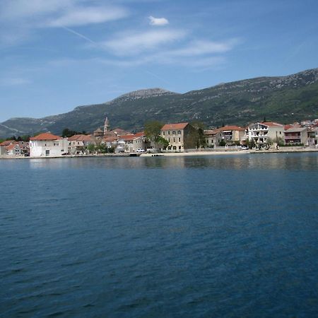 Apartment In Stone House On Seaside Kaštela Exteriör bild